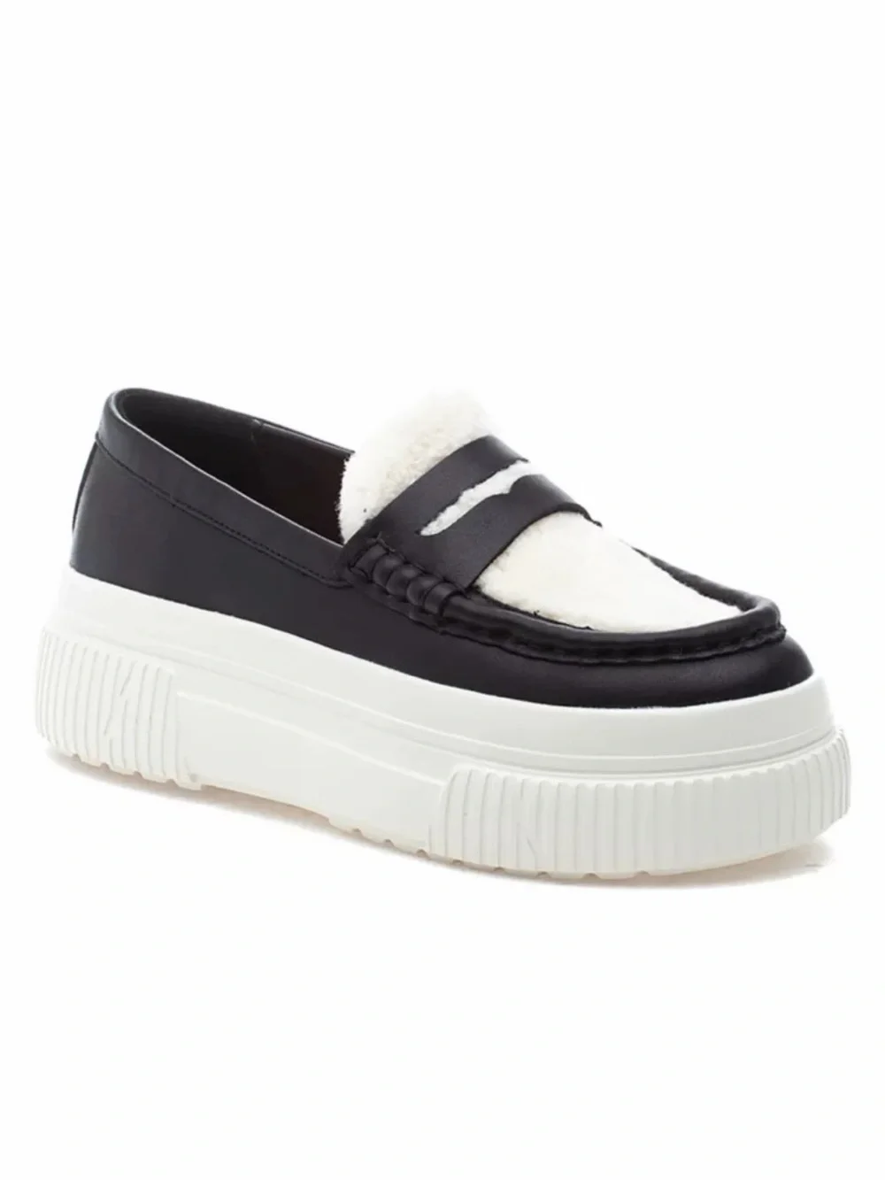 J/ Slides | Women’s Willy Leather Loafer Black and White Platform